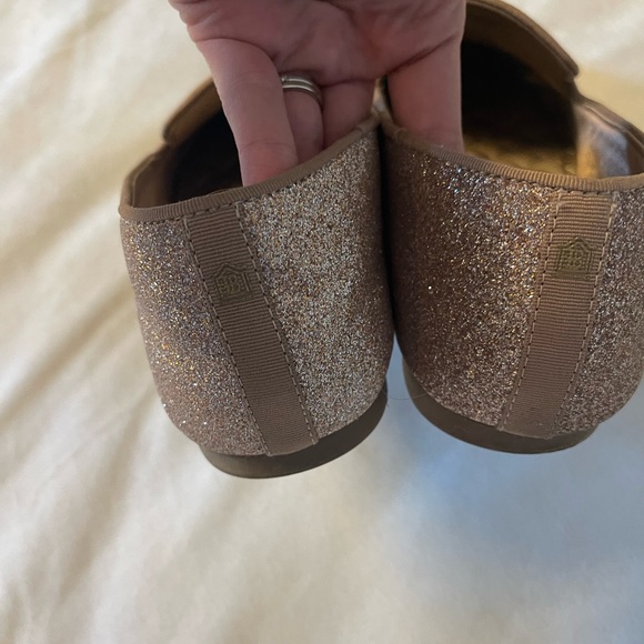 Birdies size 9.5 rose gold glitter loafer - Picture 2 of 4